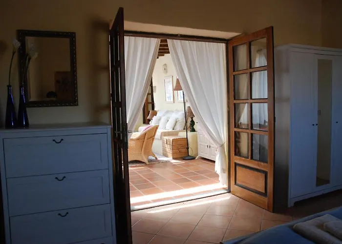 El Perinque Вилла Фемес